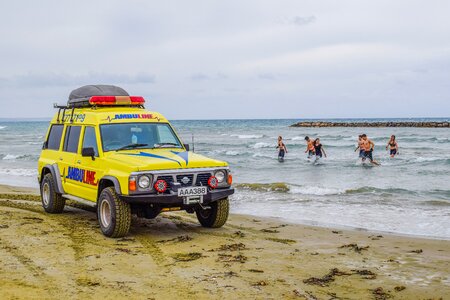 Rescue car suv photo