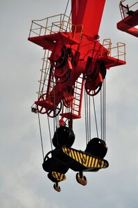 Lift loads baukran crane arm photo