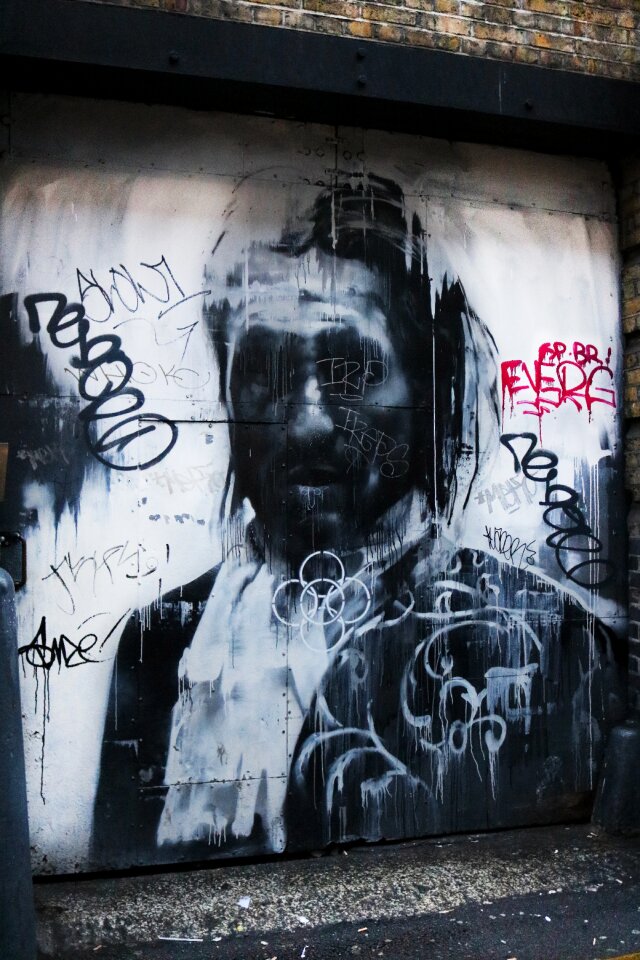 Spray urban city