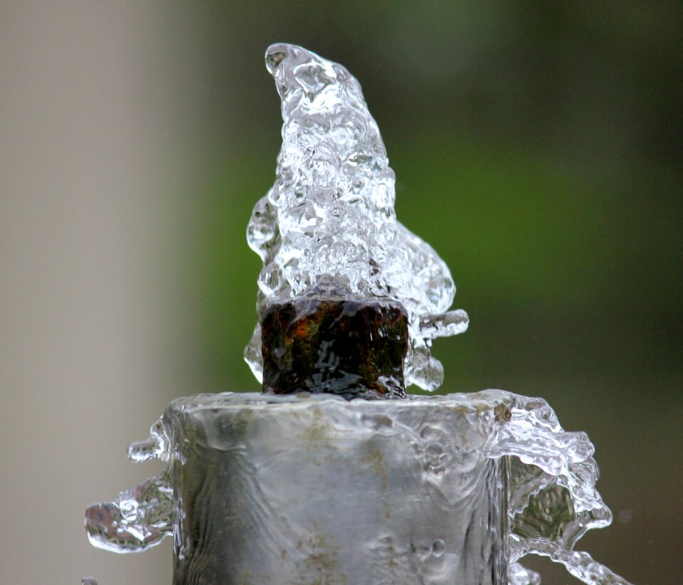 Water feature bubble close up