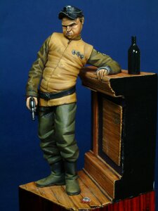 Sculpture modeling toy soldiers
