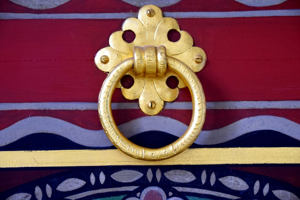 Golden artfully fitting