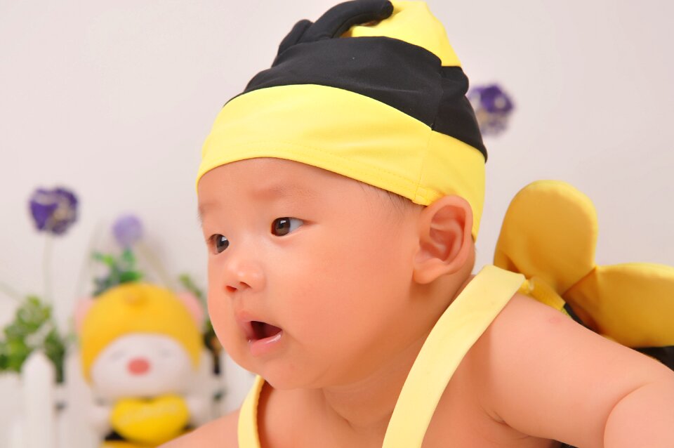 Baby mother-to-child kids