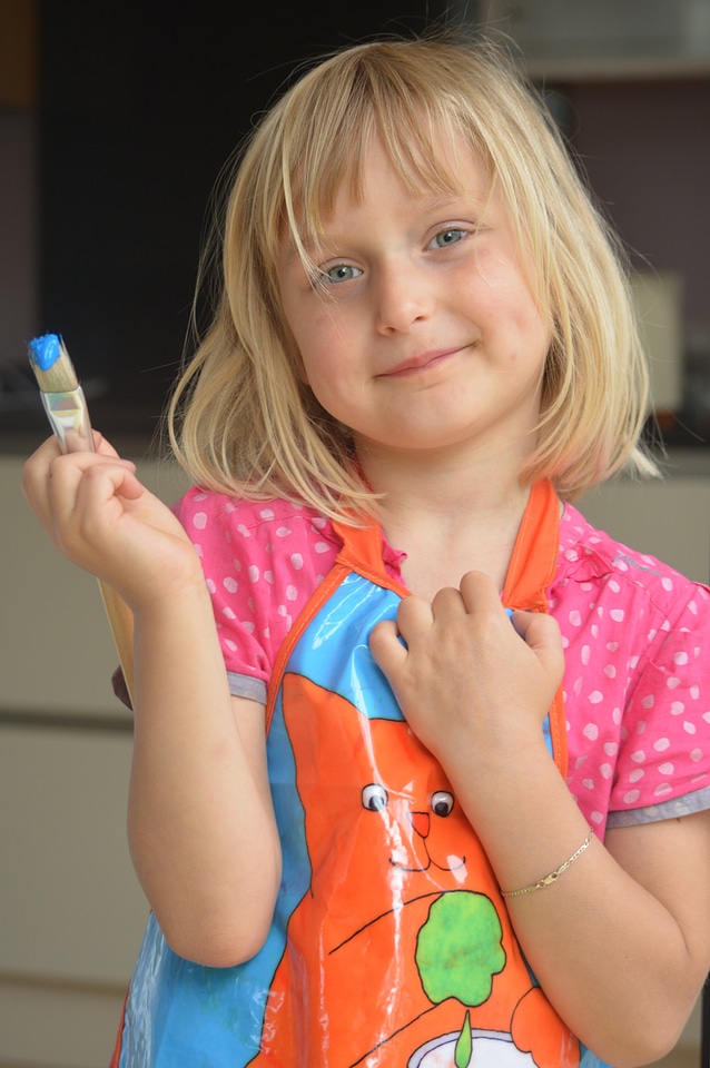 Painting brush apron