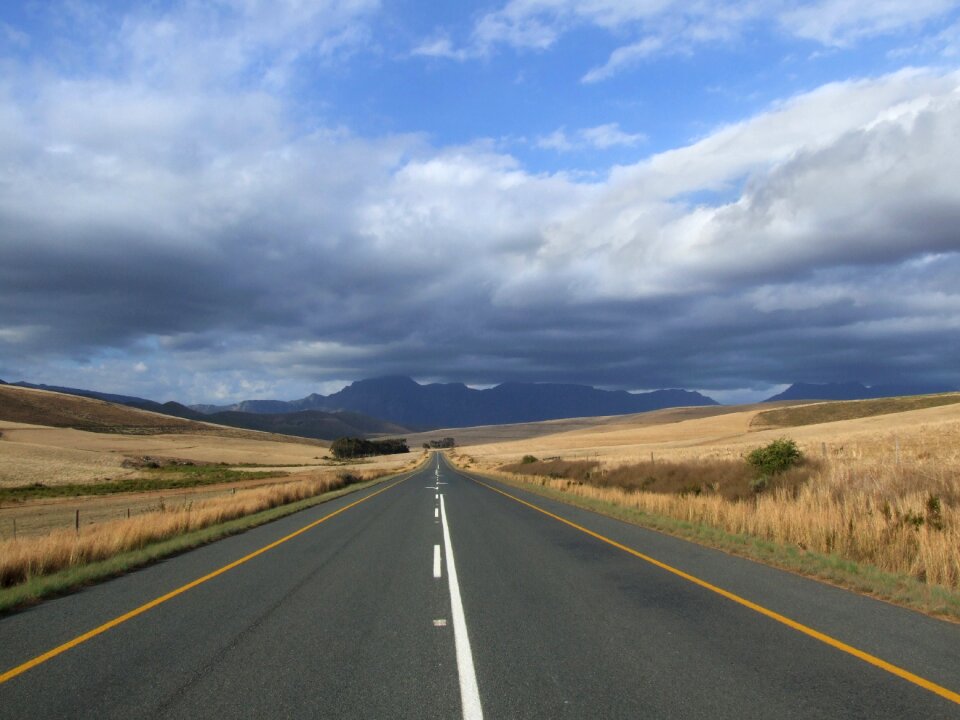 Roadway transport connection land