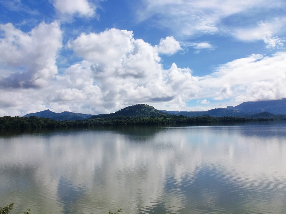 Blue outdoor horizon photo