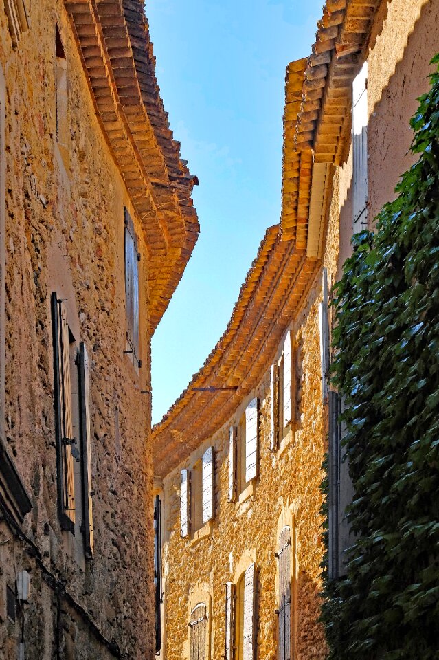 Alley old stone