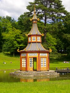 Castle pagoda chinoiserie