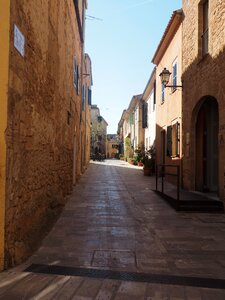Alcúdia road alley