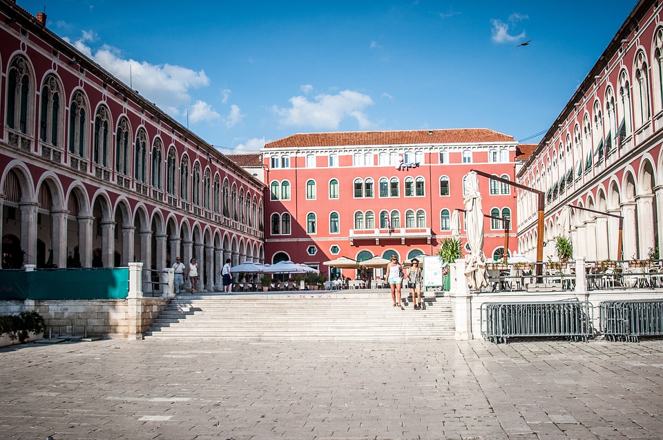 Palace town center city