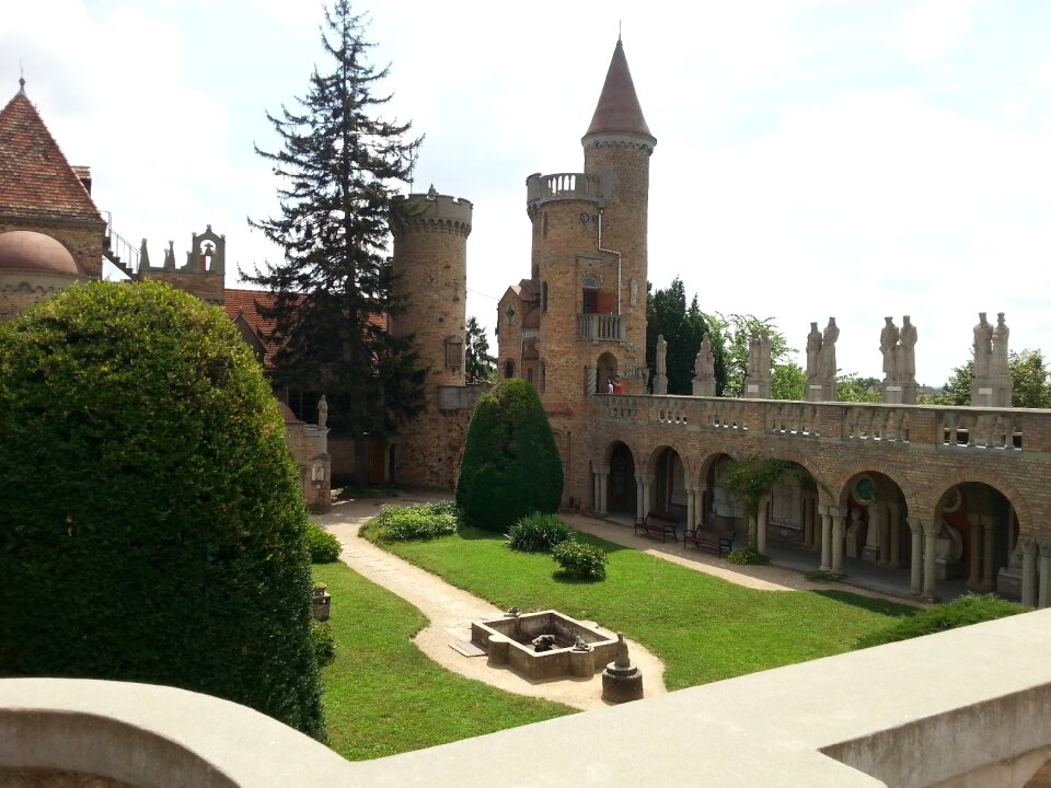 Mary valley castle Free photos