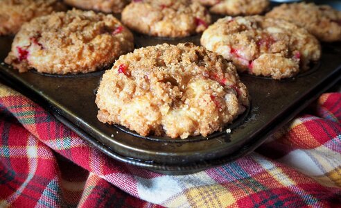 Muffin tin food baking