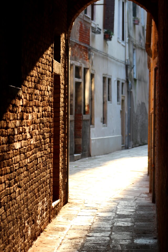 Street italian venetian
