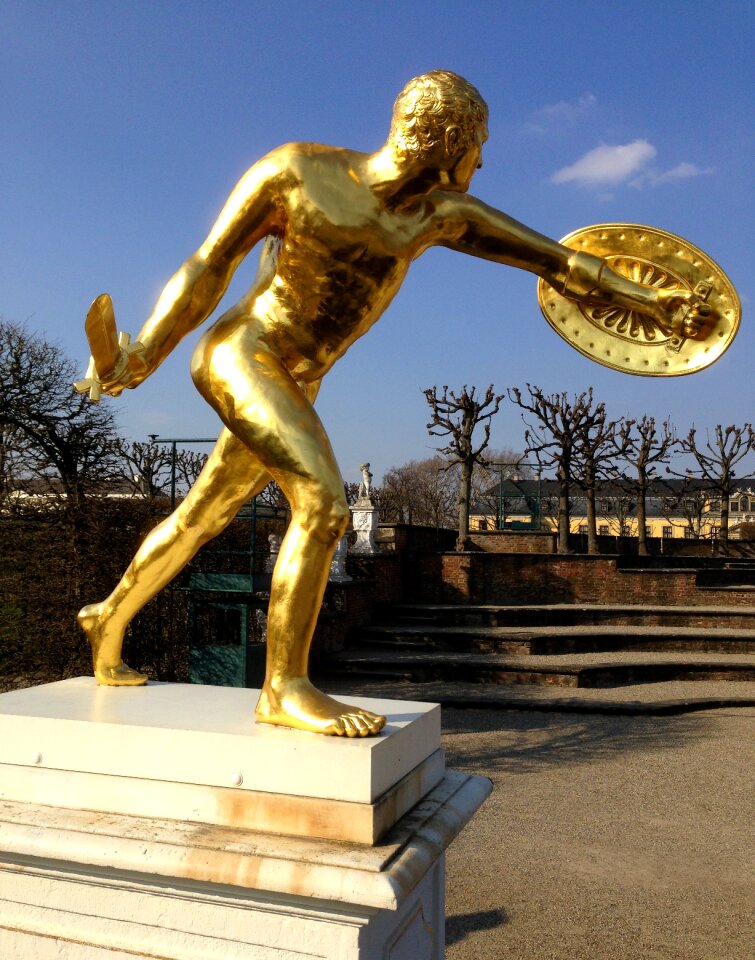 Statue gold sculpture