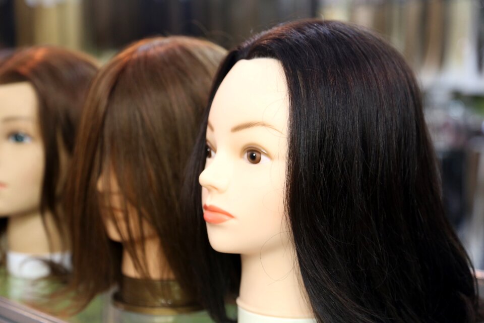 Dummy hairdresser head