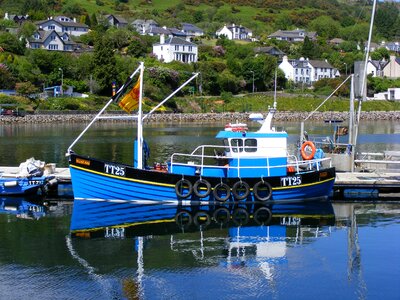 Harbor scotland boats