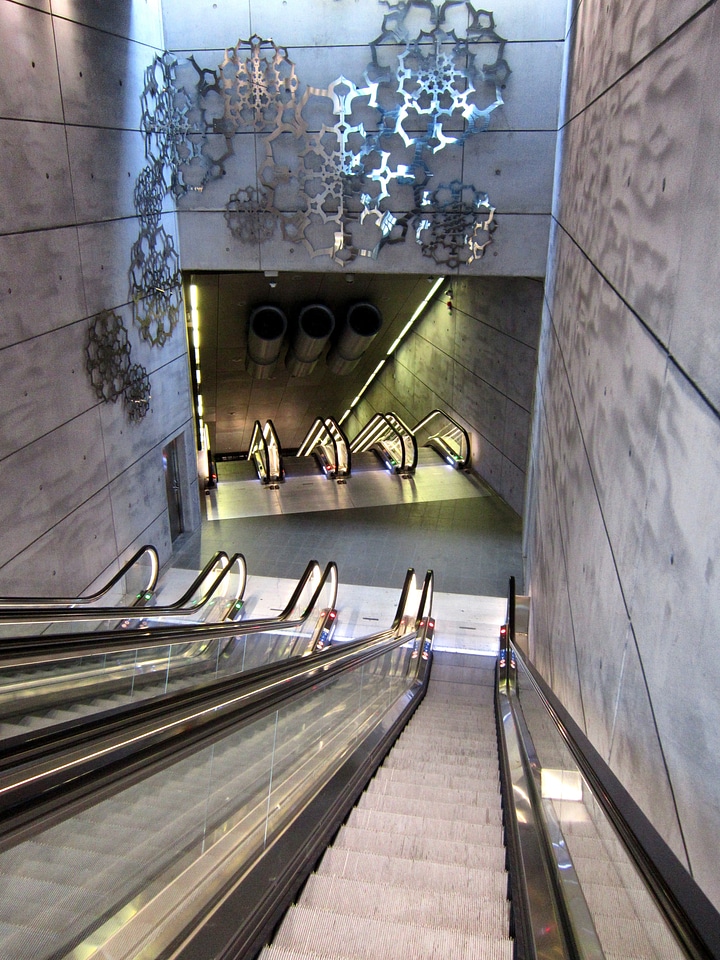 Escalator building inside