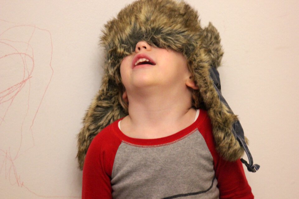 Child three-year-old hat uszatka