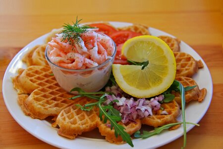 Lemon pancake tomato