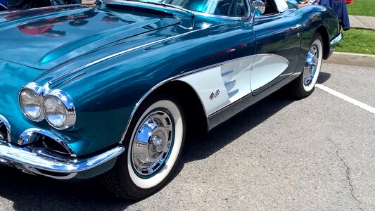 Headlights turquoise