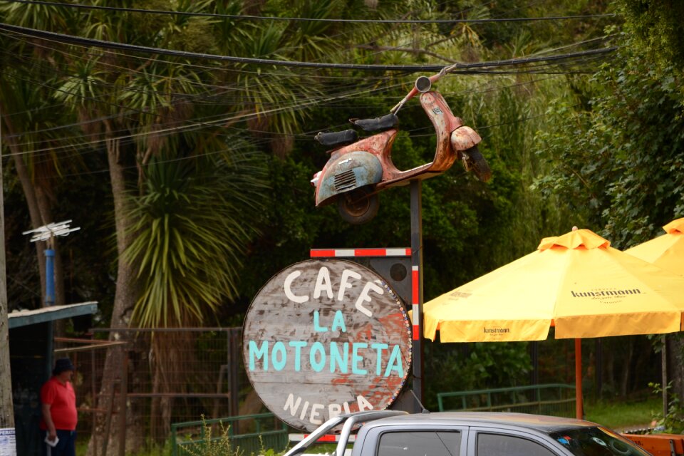 Moto coffee sunshade