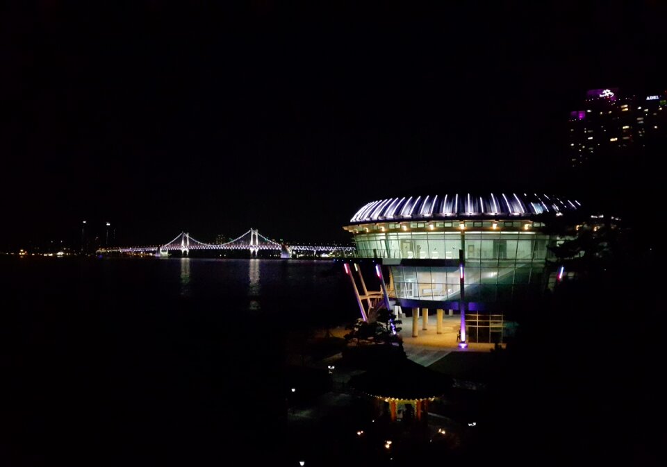 Haeundae beach nuri flooring night view