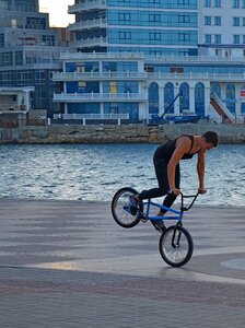 Extreme mountain bike wheel