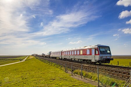 Autotransport car train transit