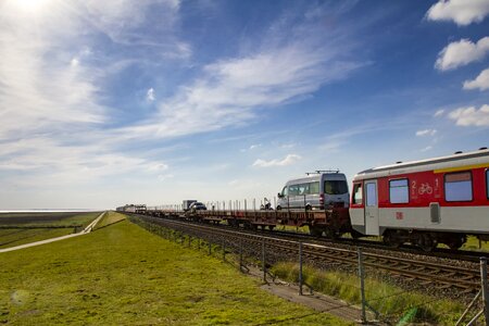 Autotransport car train transit