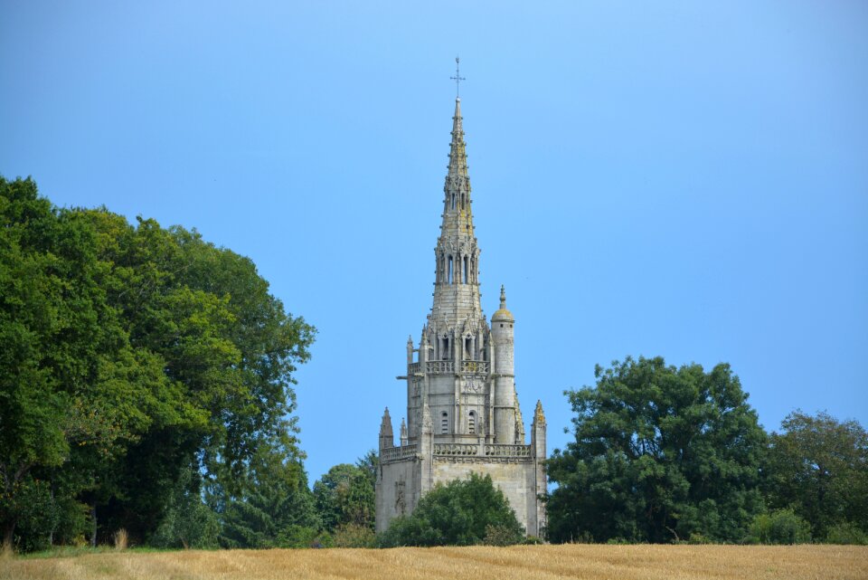 Heritage chapel architecture