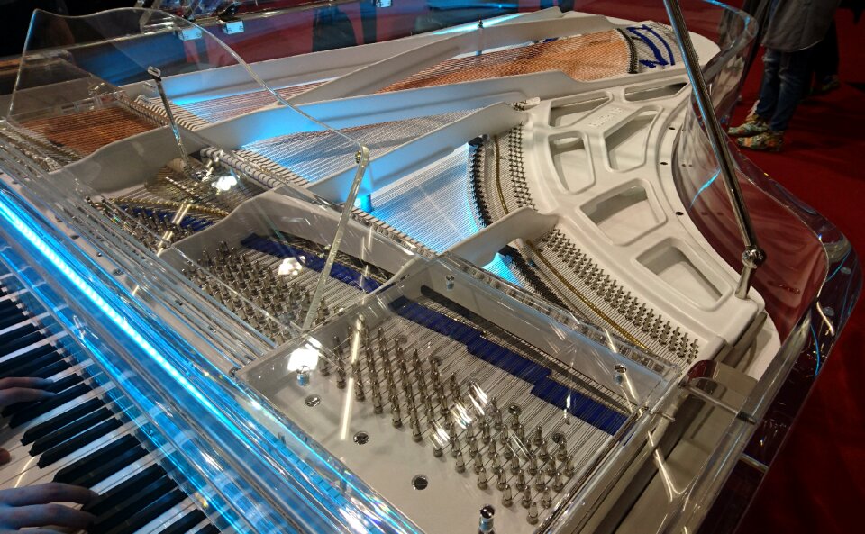 Grand piano design music