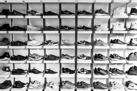 Shoes shelf spot shoes