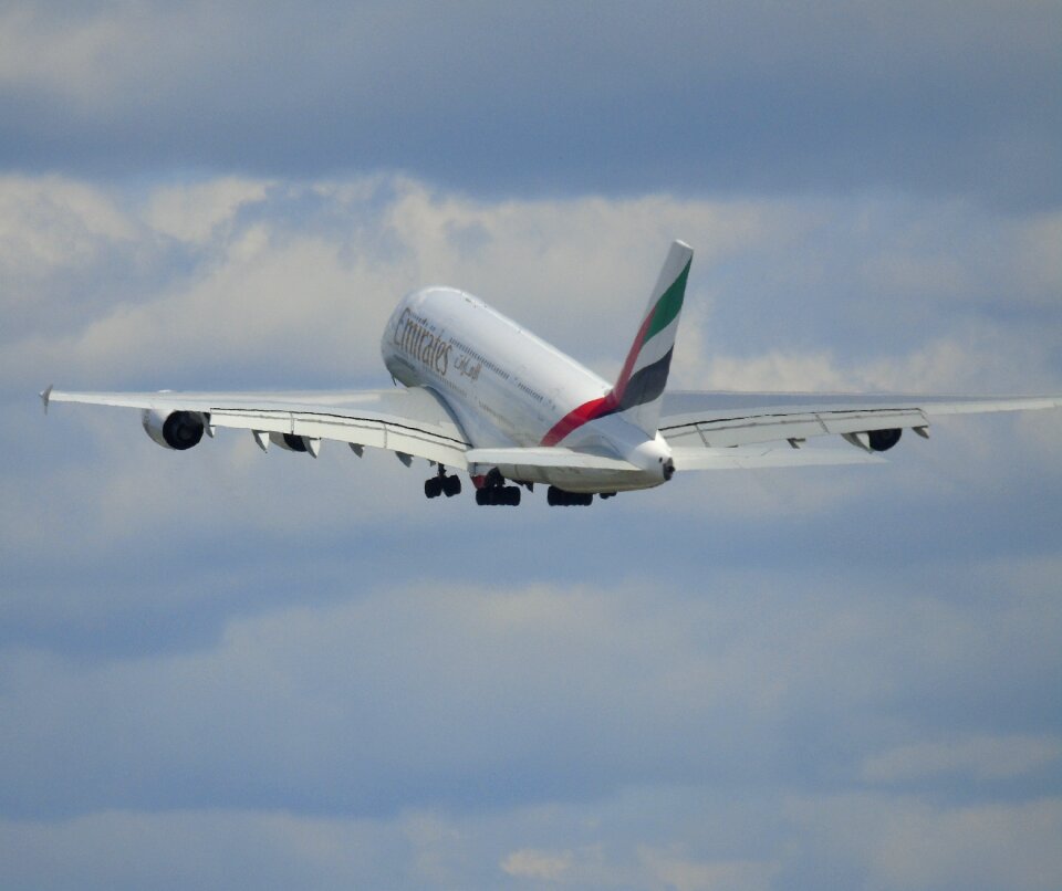 Travel air transportation