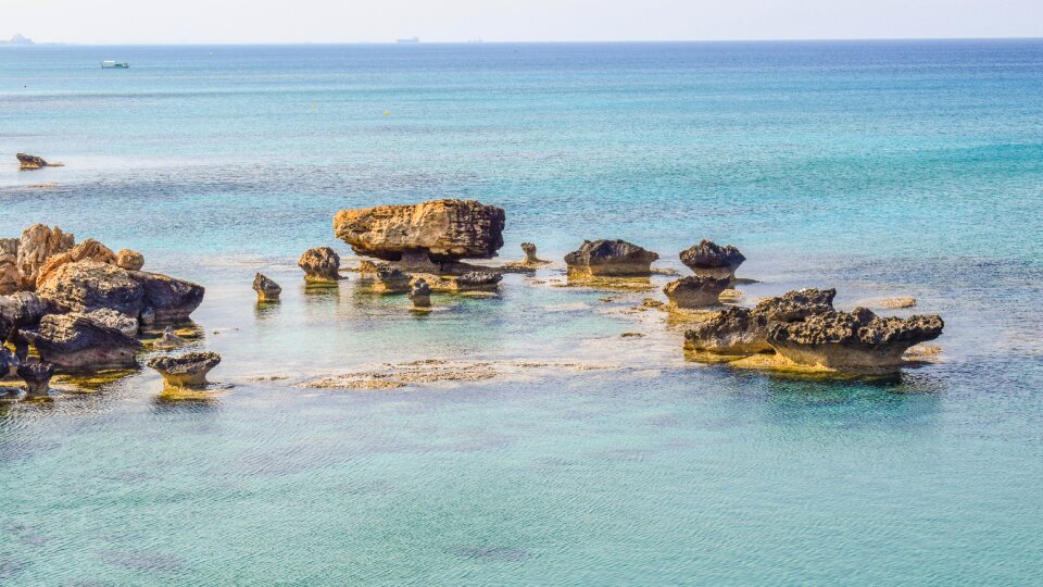 Horizon nature erosion photo