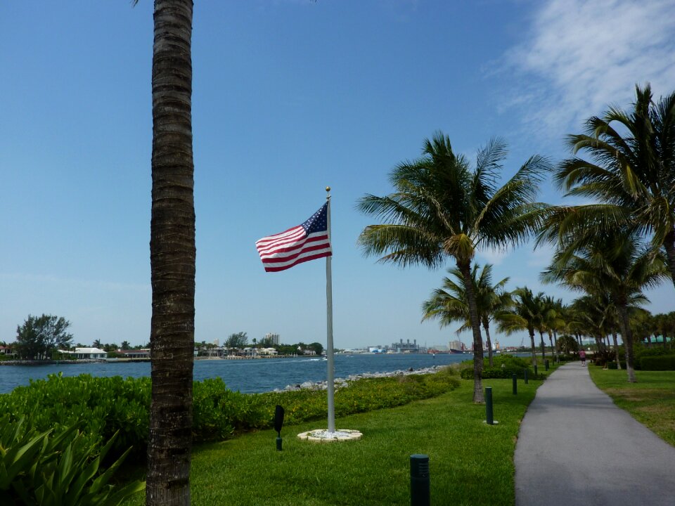Sky outdoor patriot