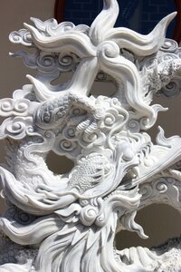 Sculpture oriental asia photo