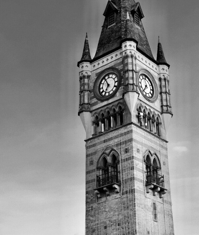 Darlington gray clock