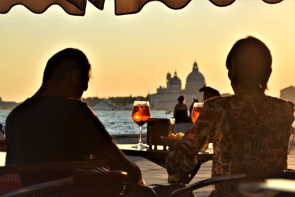 Spritz aperol travel