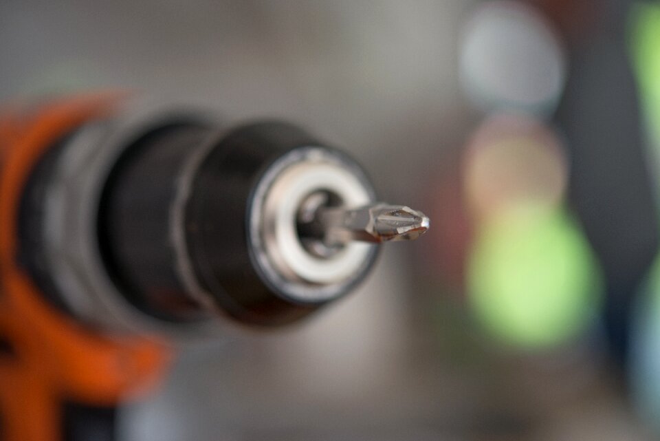 Tool drilling work