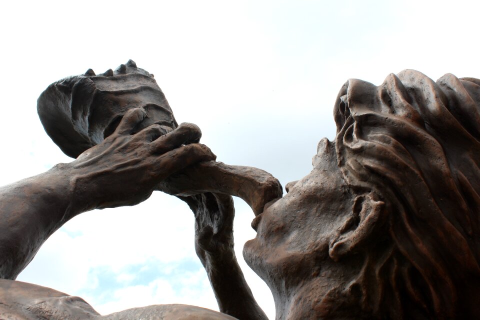 Face figure sky