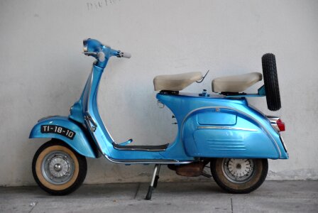 Moto blue vintage