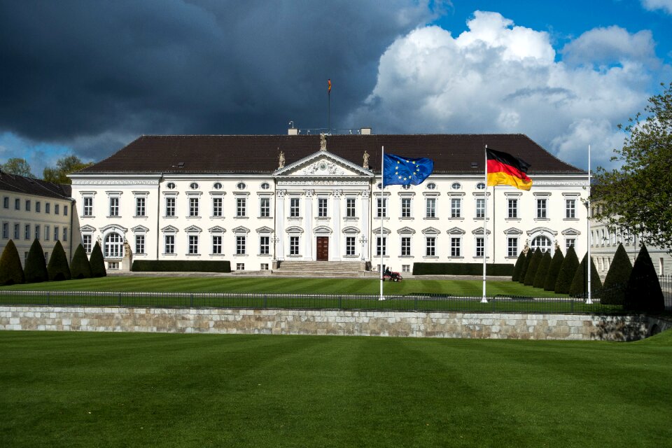 Federal president castle castle bellevue