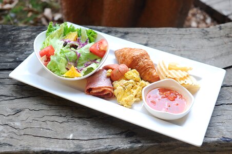 Breakfast salad ham