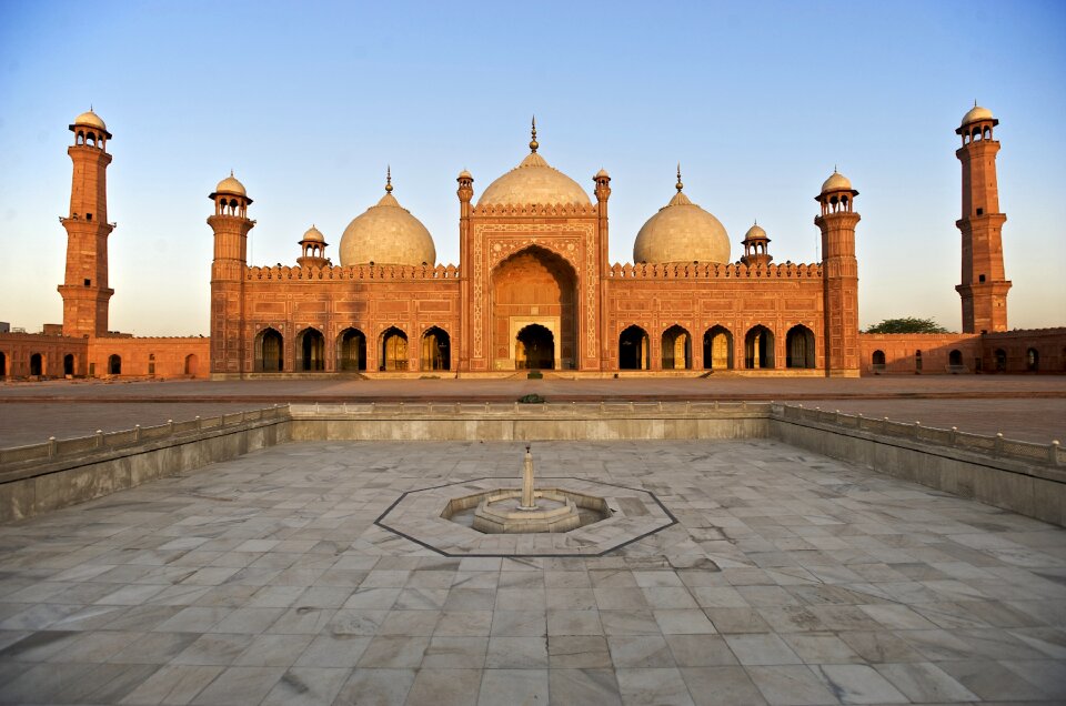 Badshahi mosque badshahi mosque lahore