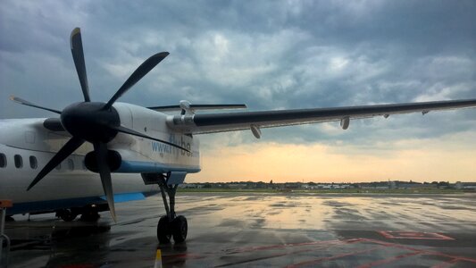 Passenger aircraft hanover runway