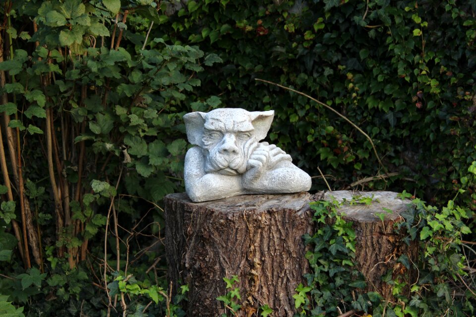 Tree stump fantasy watch