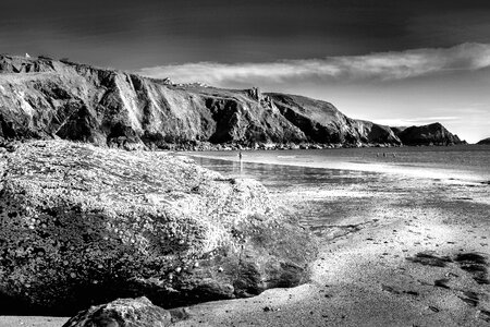 Black white ocean sea photo