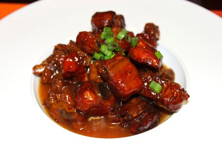 Braised aberdeen bone the sauce burn boy row burn the ribs