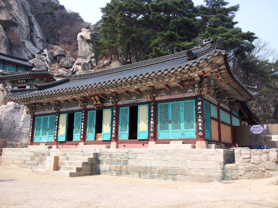 Section dobong temple