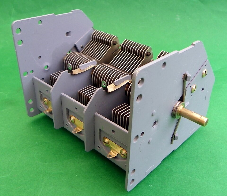 Capacitor green vintage